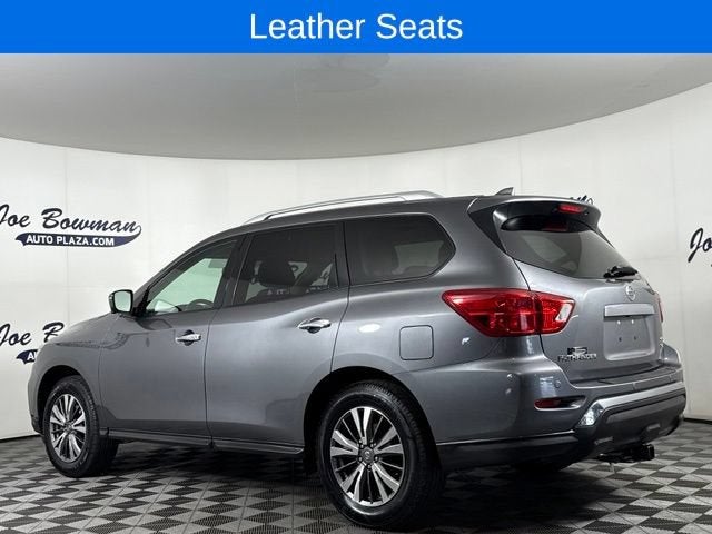 2019 Nissan Pathfinder SL