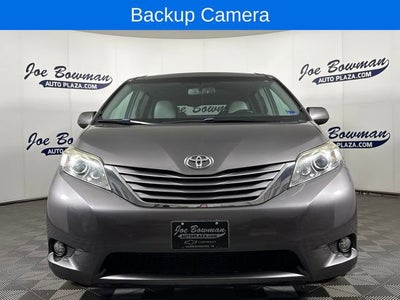 2017 Toyota Sienna XLE