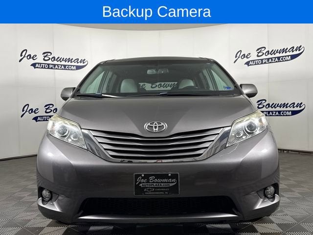 2017 Toyota Sienna XLE