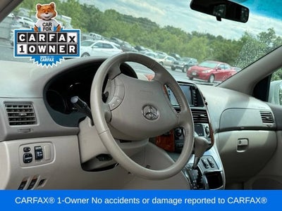 2010 Toyota Sienna XLE