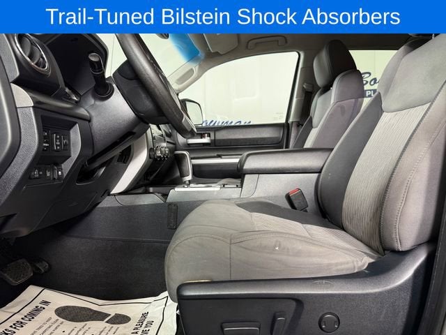 2016 Toyota Tundra SR5 5.7L V8
