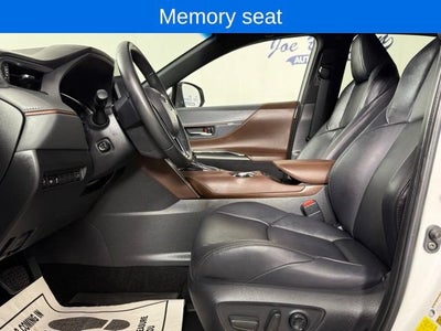 2023 Toyota Venza XLE