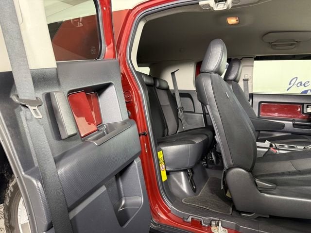 2010 Toyota FJ Cruiser Base