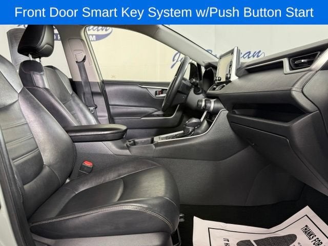 2020 Toyota RAV4 XLE Premium