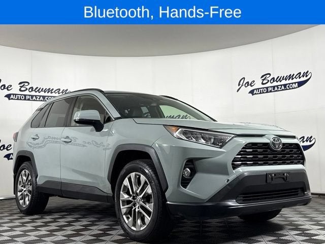 2020 Toyota RAV4 XLE Premium