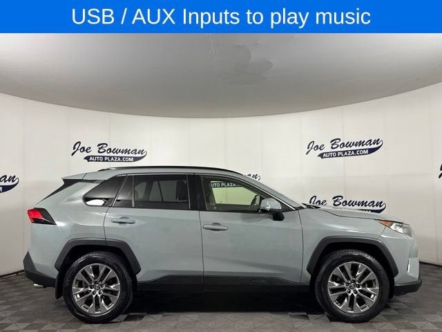 2020 Toyota RAV4 XLE Premium