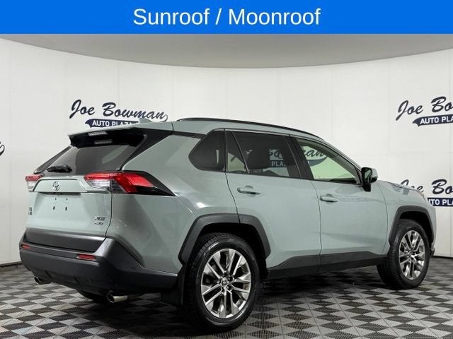 2020 Toyota RAV4 XLE Premium