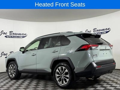 2020 Toyota RAV4 XLE Premium