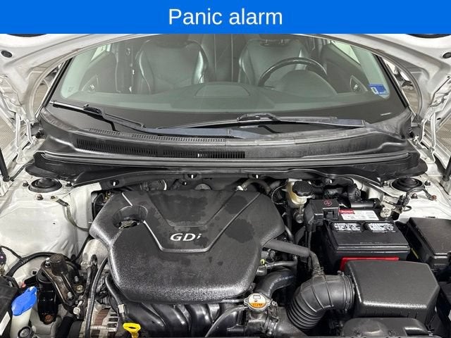 2014 Hyundai Veloster Base w/Black