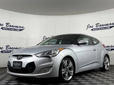 2014 Hyundai Veloster Base w/Black