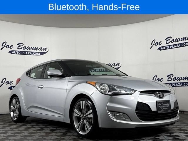 2014 Hyundai Veloster Base w/Black