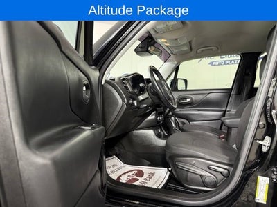 2017 Jeep Renegade Altitude