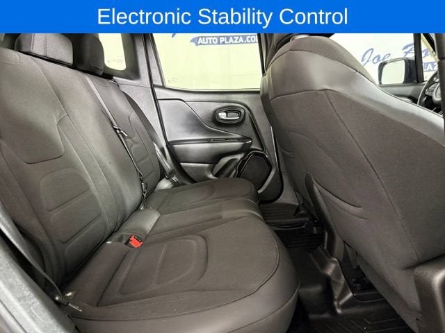 2017 Jeep Renegade Altitude
